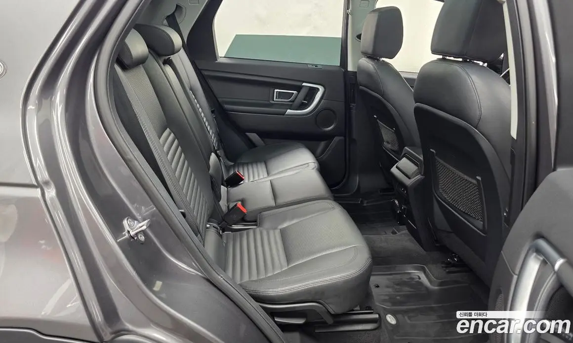 Land Rover Discovery Sport 2016 2.0 автомат (гидро), фото 12 Land Rover Discovery Sport 2016 2.0 автомат (гидро), фото 12