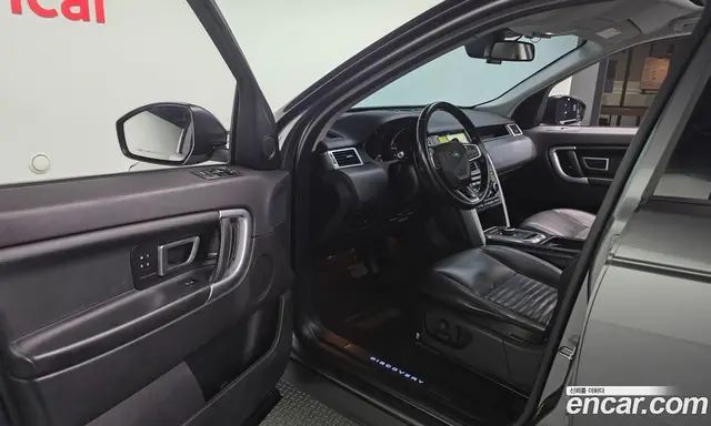 Land Rover Discovery Sport 2017 2.0 автомат (гидро), миниатюра 10