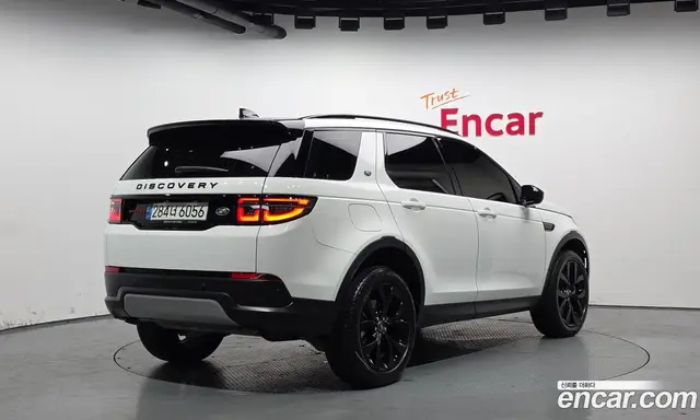 Land Rover Discovery Sport 2022 2.0 автомат (гидро), миниатюра 2 Land Rover Discovery Sport 2022 2.0 автомат (гидро), миниатюра 2