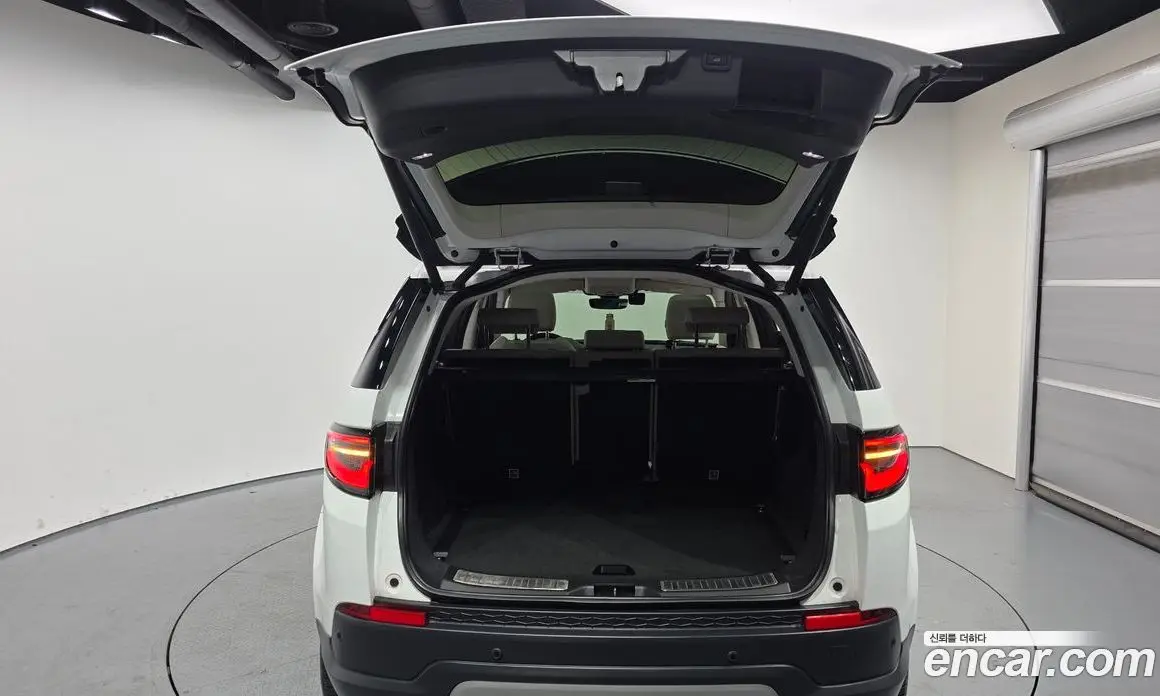 Land Rover Discovery Sport 2022 2.0 автомат (гидро), фото 20 Land Rover Discovery Sport 2022 2.0 автомат (гидро), фото 20
