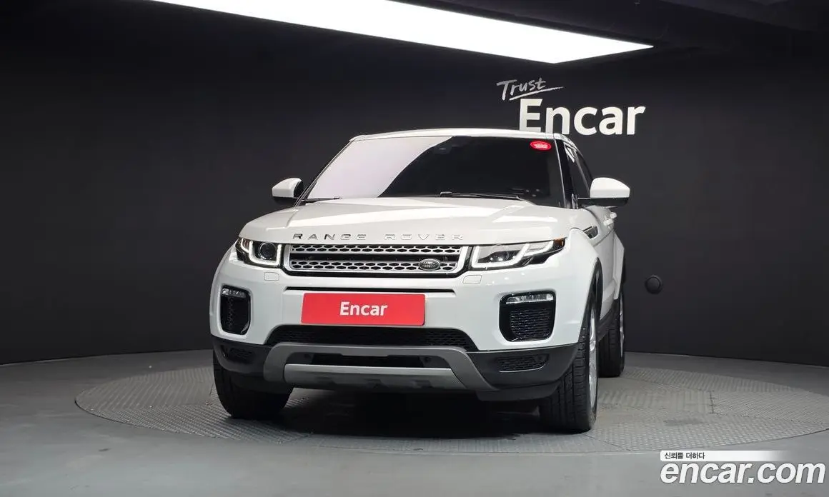 Land Rover Range Rover Evoque 2018 2.0 автомат (гидро), фото 3 Land Rover Range Rover Evoque 2018 2.0 автомат (гидро), фото 3