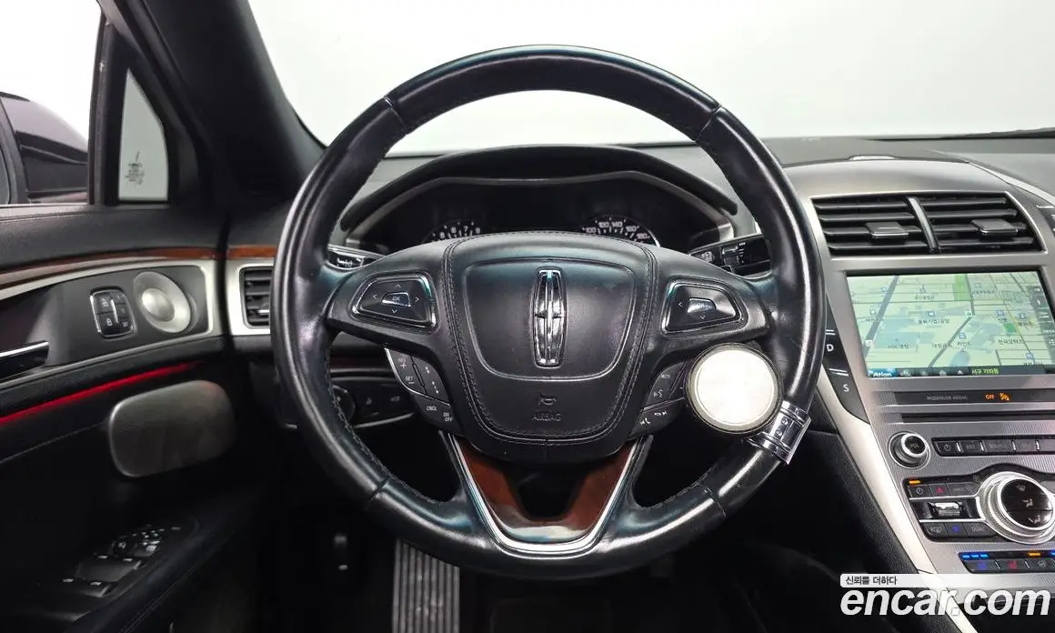 Lincoln MKZ 2016 2.0 автомат (гидро), фото 13 Lincoln MKZ 2016 2.0 автомат (гидро), фото 13