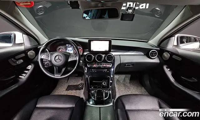 Mercedes-Benz C-Class 2016 2.0 автомат (гидро), миниатюра 7 Mercedes-Benz C-Class 2016 2.0 автомат (гидро), миниатюра 7