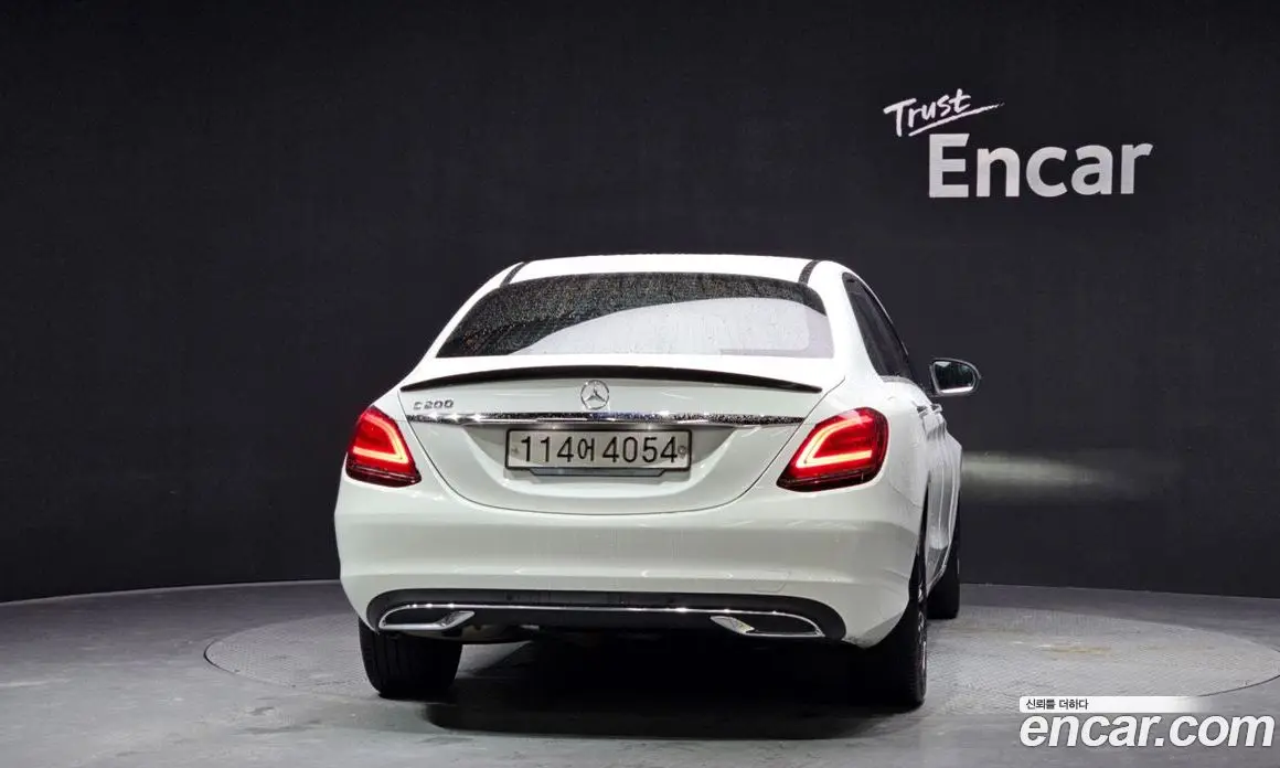 Mercedes-Benz C-Class 2019 2.0 автомат (гидро), фото 4 Mercedes-Benz C-Class 2019 2.0 автомат (гидро), фото 4