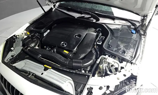 Mercedes-Benz C-Class 2019 2.0 автомат (гидро), миниатюра 6 Mercedes-Benz C-Class 2019 2.0 автомат (гидро), миниатюра 6