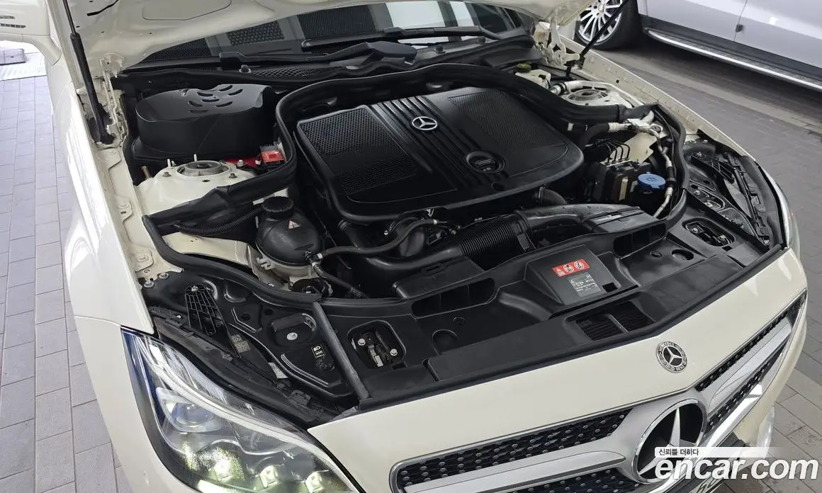 Mercedes-Benz CLS-Class 2017 2.1 автомат (гидро), фото 6 Mercedes-Benz CLS-Class 2017 2.1 автомат (гидро), фото 6