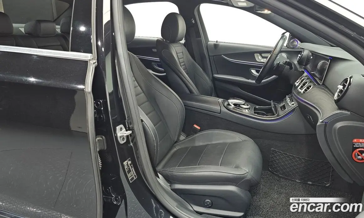 Mercedes-Benz E-Class 2018 2.0 автомат (гидро), фото 11 Mercedes-Benz E-Class 2018 2.0 автомат (гидро), фото 11
