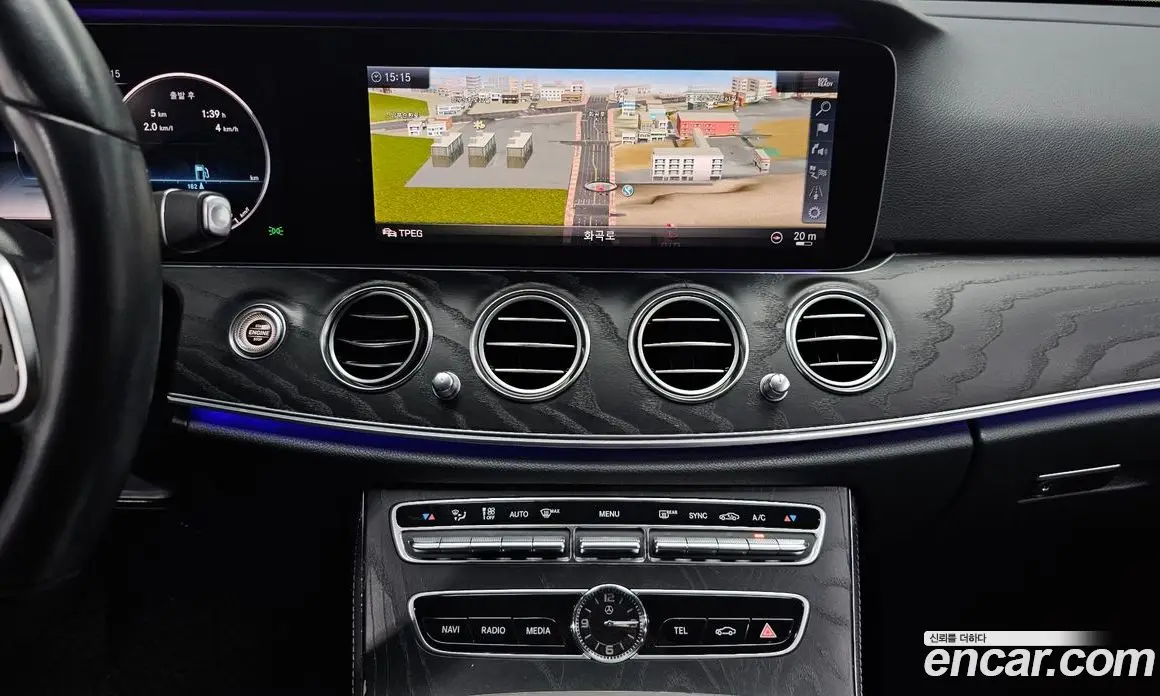 Mercedes-Benz E-Class 2018 2.0 автомат (гидро), фото 14 Mercedes-Benz E-Class 2018 2.0 автомат (гидро), фото 14