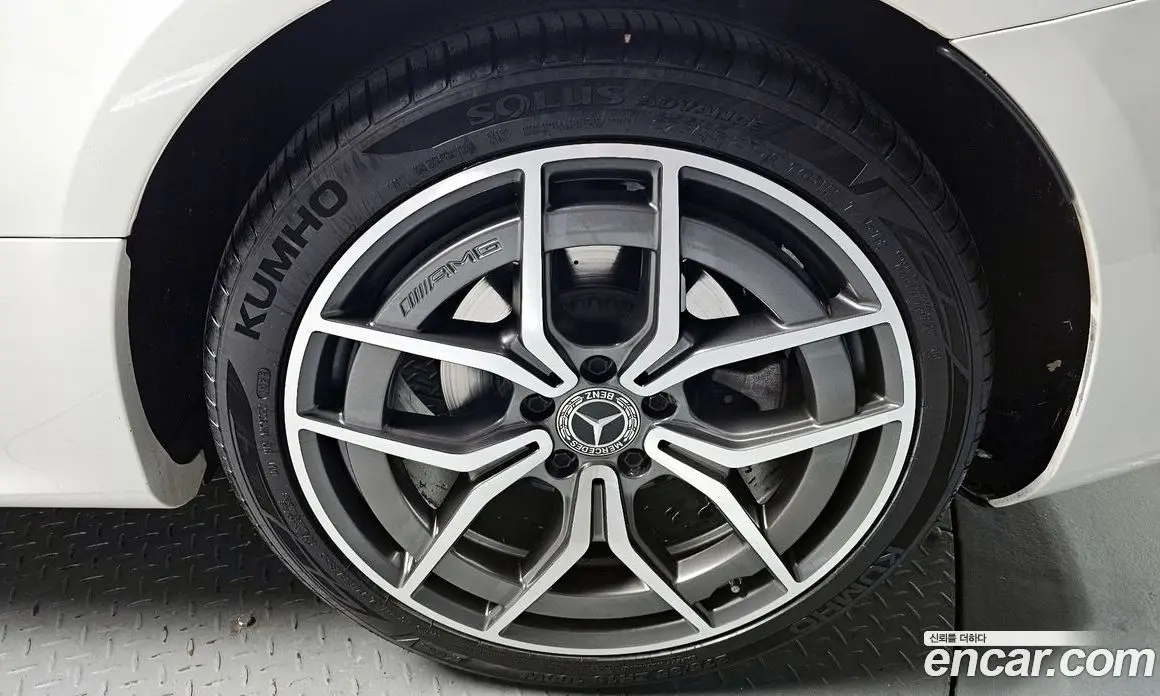 Mercedes-Benz E-Class 2022 2.0 автомат (гидро), фото 5