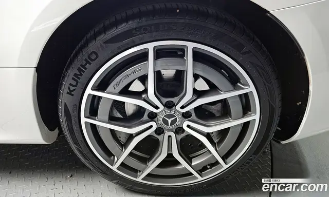 Mercedes-Benz E-Class 2022 2.0 автомат (гидро), миниатюра 5