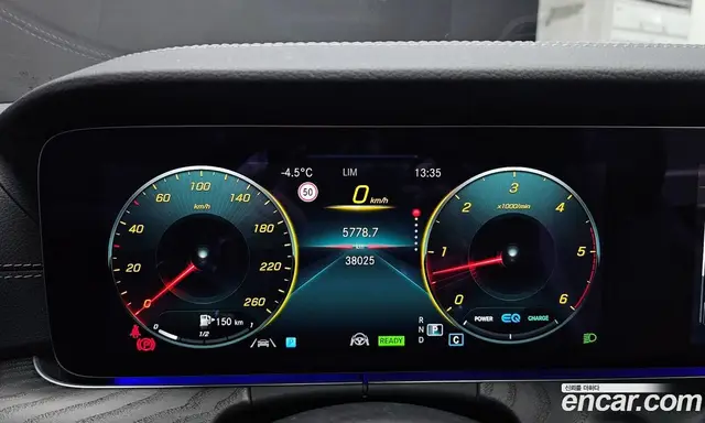 Mercedes-Benz E-Class 2022 2.0 автомат (гидро), миниатюра 8