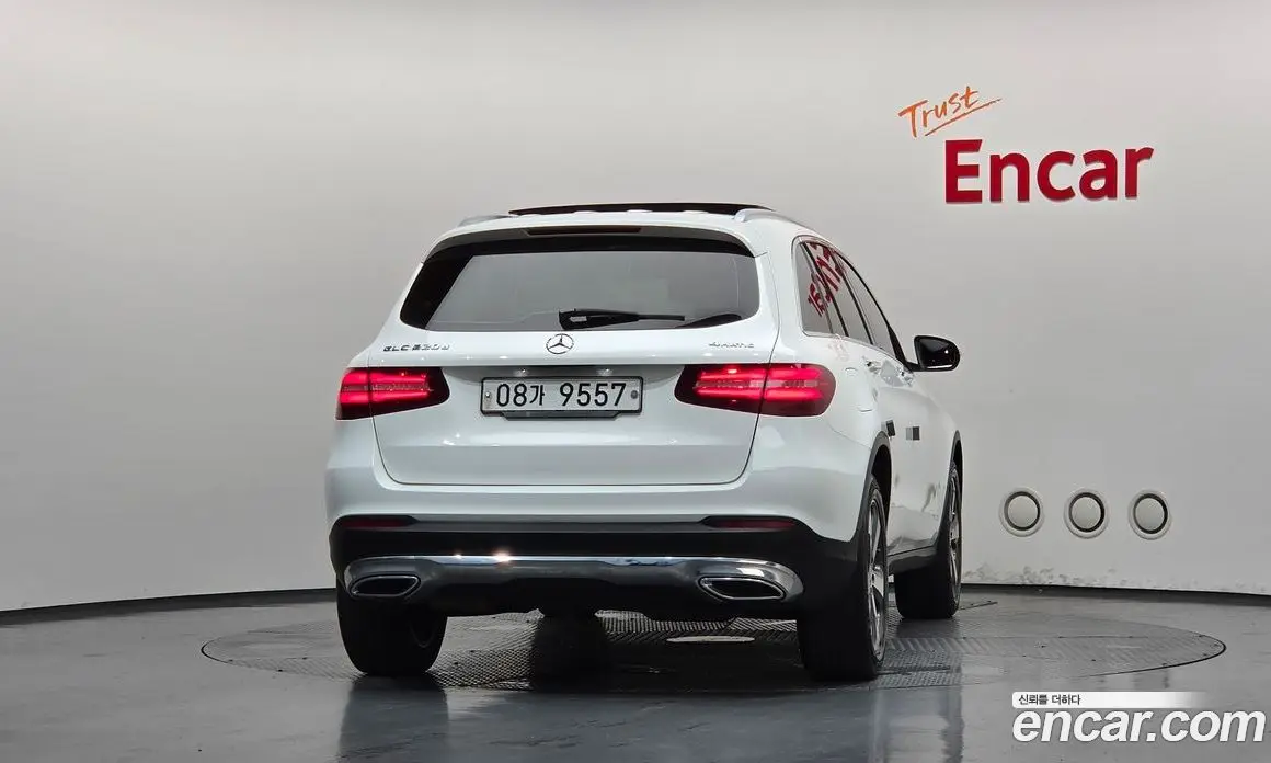 Mercedes-Benz GLC-Class 2017 2.1 автомат (гидро), фото 4 Mercedes-Benz GLC-Class 2017 2.1 автомат (гидро), фото 4