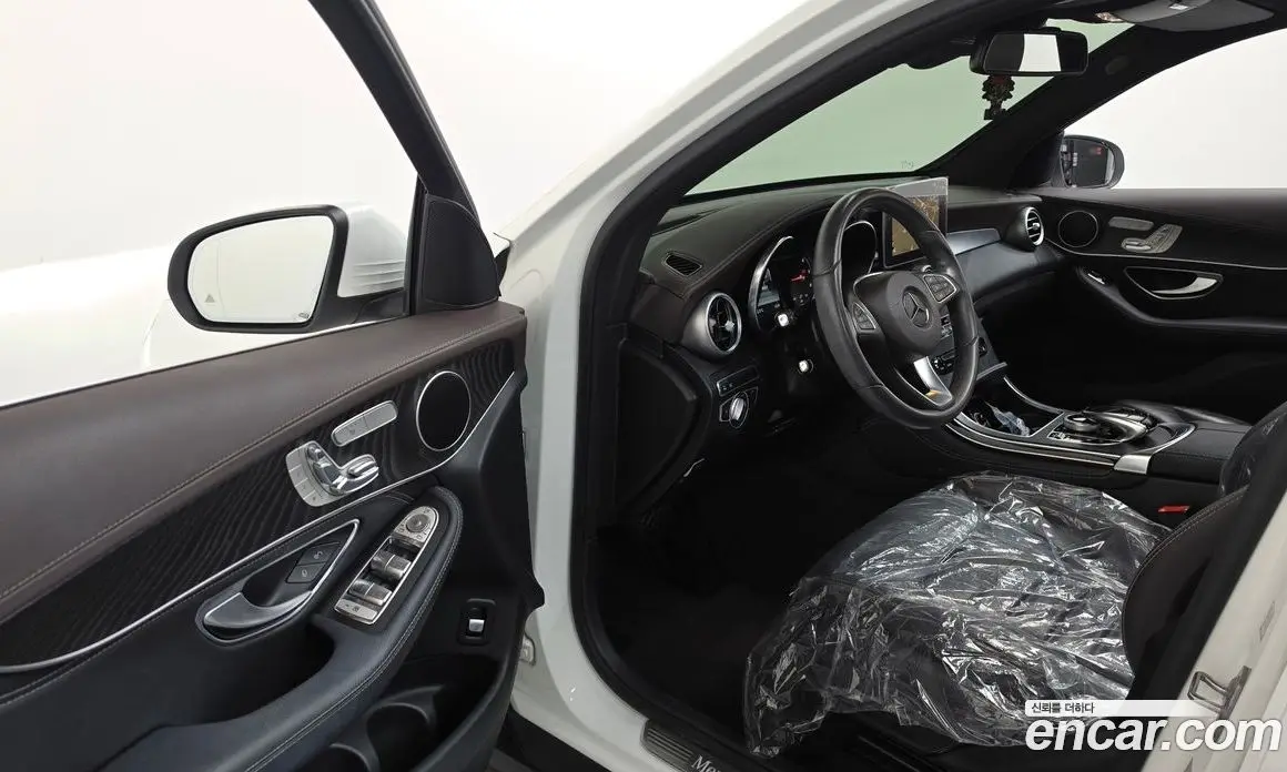 Mercedes-Benz GLC-Class 2017 2.1 автомат (гидро), фото 10 Mercedes-Benz GLC-Class 2017 2.1 автомат (гидро), фото 10