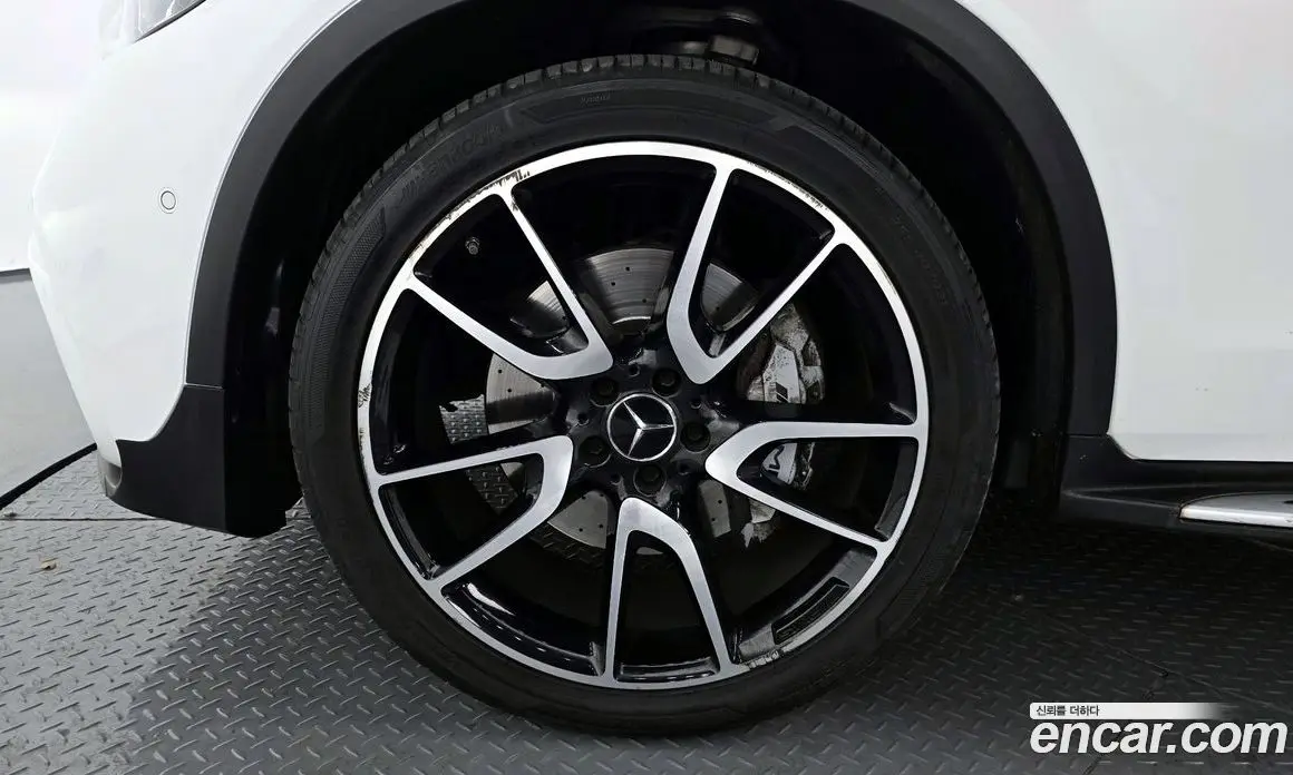 Mercedes-Benz GLC-Class 2019 3.0 автомат (гидро), фото 5 Mercedes-Benz GLC-Class 2019 3.0 автомат (гидро), фото 5