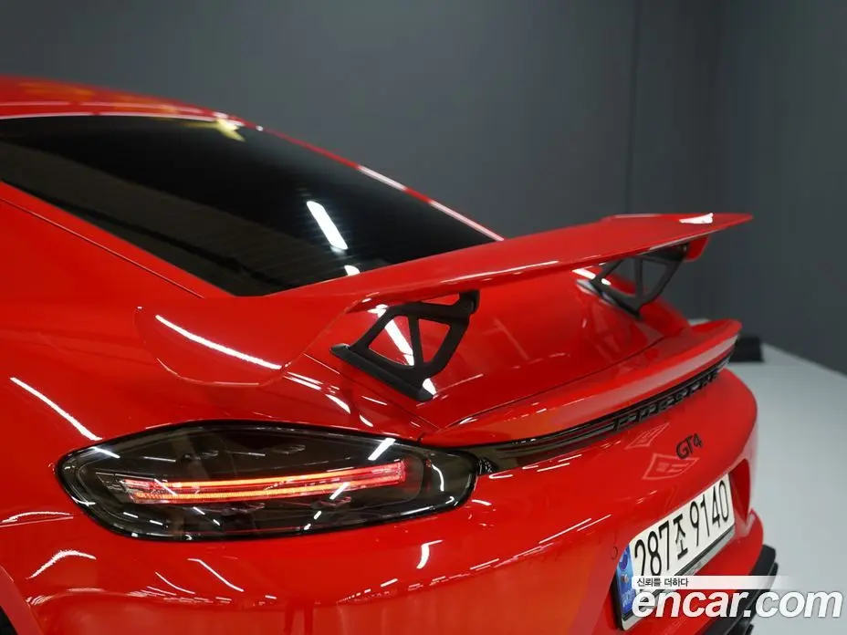 Porsche 718 2023 4.0 автомат (гидро), фото 8