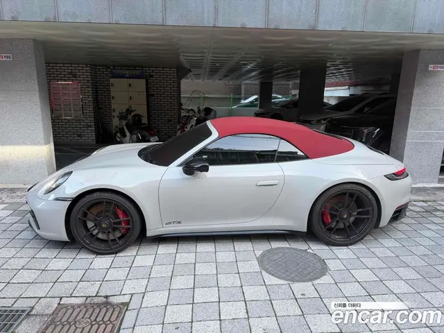 Porsche 911 2022 3.6 автомат (гидро), миниатюра 3