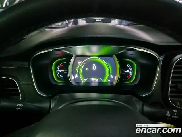 Renault (Samsung) SM6 2016 2.0 автомат (гидро), миниатюра 6