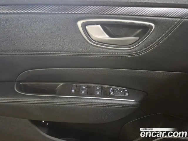 Renault (Samsung) SM6 2016 2.0 автомат (гидро), миниатюра 10