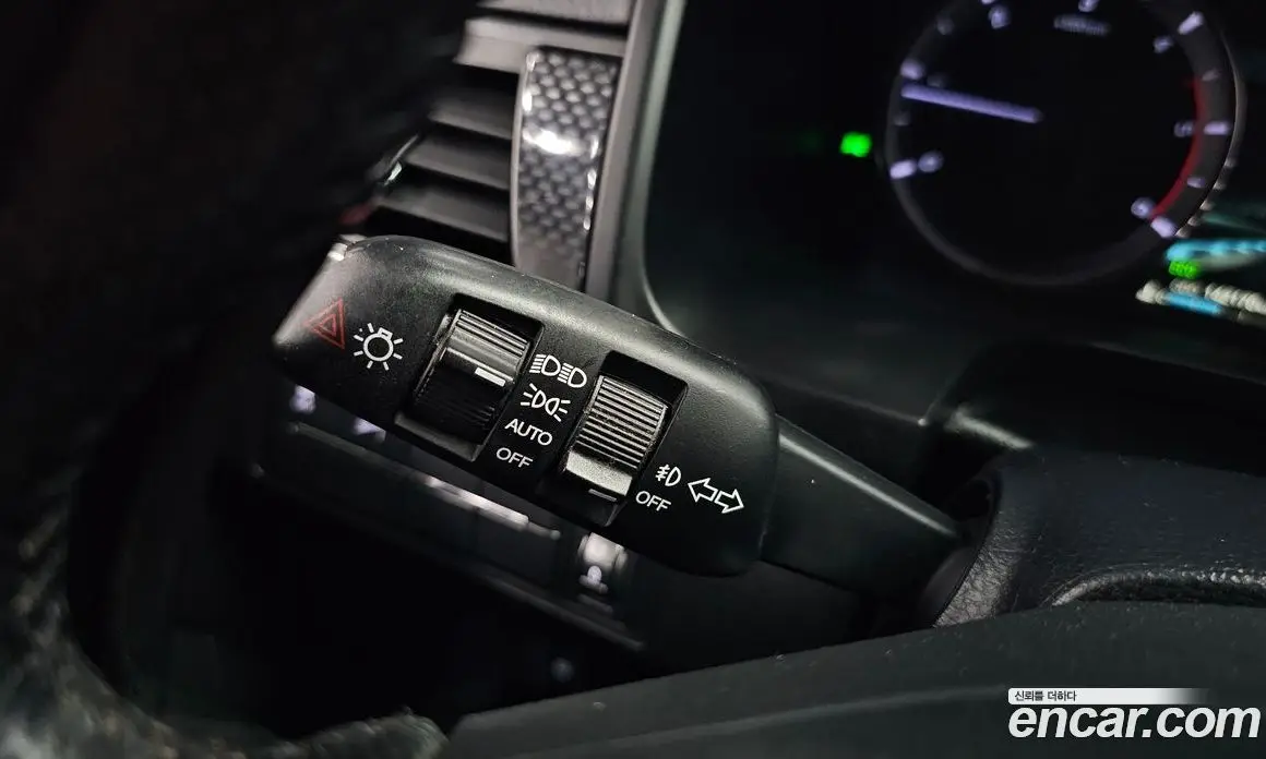 SsangYong Rexton 2019 2.2 автомат (гидро), фото 16
