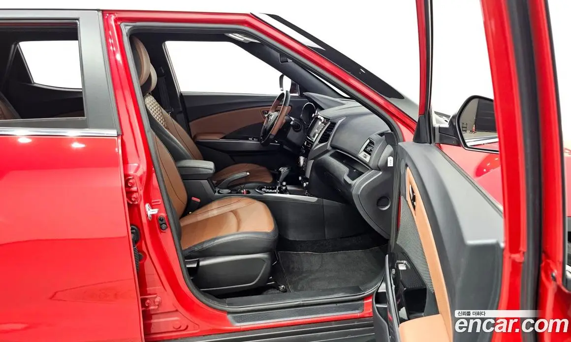 SsangYong TIBOLI 2017 1.6 автомат (гидро), фото 17