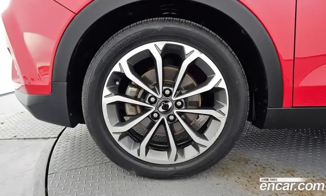 SsangYong TIBOLI 2017 1.6 автомат (гидро), миниатюра 5