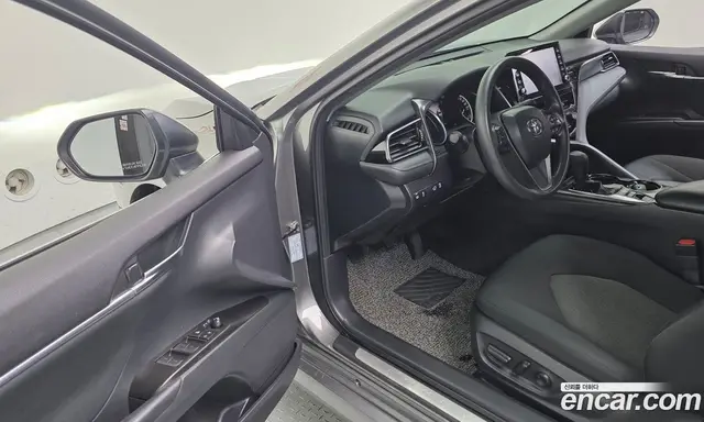 Toyota Camry 2023 2.5 автомат (гидро), миниатюра 11