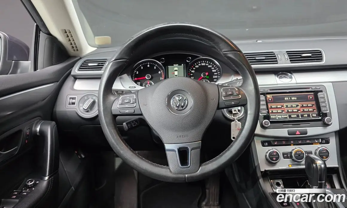 Volkswagen CC 2014 2.0 автомат (гидро), фото 13 Volkswagen CC 2014 2.0 автомат (гидро), фото 13