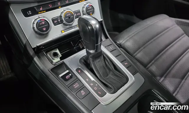 Volkswagen CC 2014 2.0 автомат (гидро), миниатюра 9 Volkswagen CC 2014 2.0 автомат (гидро), миниатюра 9