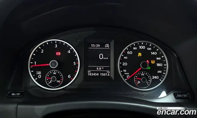 Volkswagen Tiguan 2015 2.0 автомат (гидро), миниатюра 8