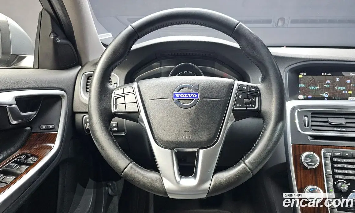 Volvo S60 2018 2.0 автомат (гидро), фото 13 Volvo S60 2018 2.0 автомат (гидро), фото 13