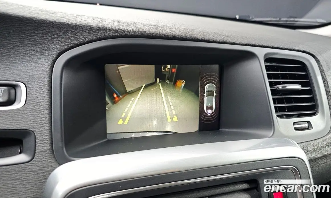 Volvo S60 2018 2.0 автомат (гидро), фото 15 Volvo S60 2018 2.0 автомат (гидро), фото 15