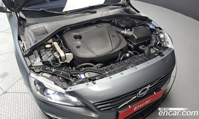 Volvo S60 2018 2.0 автомат (гидро), миниатюра 6 Volvo S60 2018 2.0 автомат (гидро), миниатюра 6