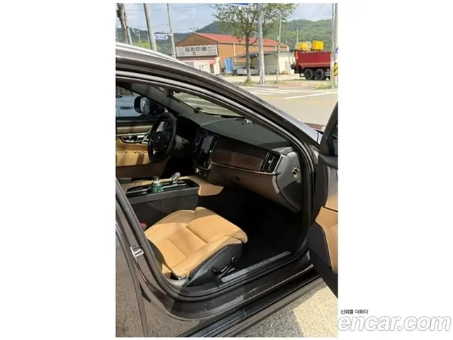 Volvo V90 2025 2.0 автомат (гидро), миниатюра 7