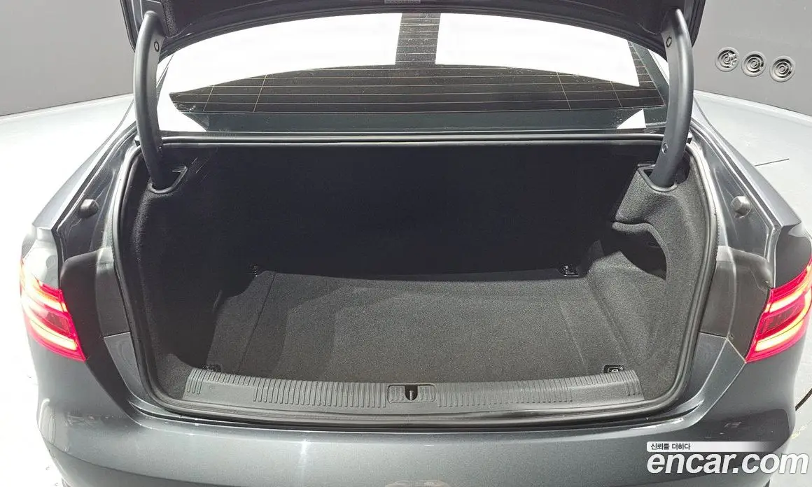 Audi A4 2016 2.0 автомат (гидро), фото 20 Audi A4 2016 2.0 автомат (гидро), фото 20
