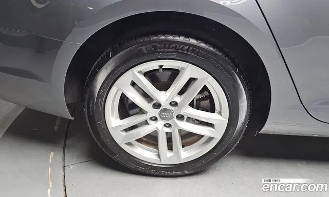 Audi A4 2016 2.0 автомат (гидро), миниатюра 5 Audi A4 2016 2.0 автомат (гидро), миниатюра 5