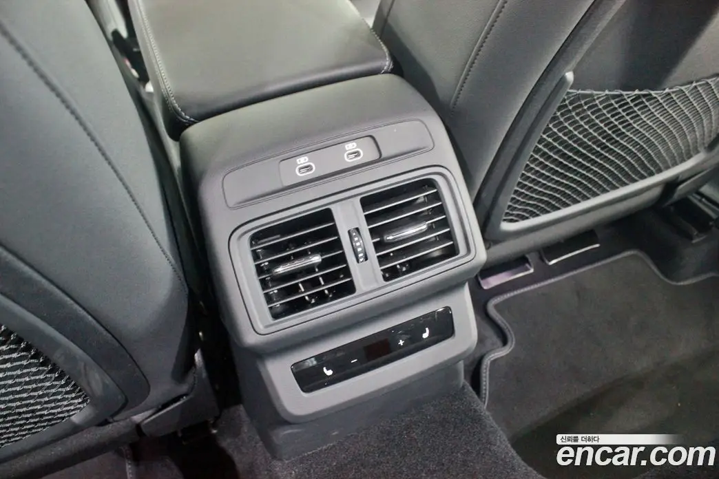 Audi Q5 2025 2.0 автомат (гидро), фото 16