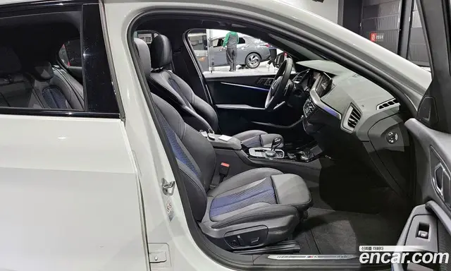BMW 1 серия 2023 2.0 автомат (гидро), миниатюра 10