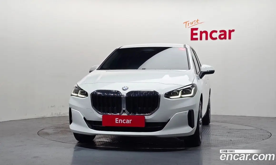 BMW 2 серия 2025 2.0 автомат (гидро), фото 3 BMW 2 серия 2025 2.0 автомат (гидро), фото 3