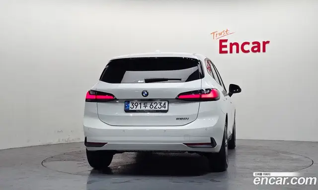 BMW 2 серия 2025 2.0 автомат (гидро), миниатюра 4 BMW 2 серия 2025 2.0 автомат (гидро), миниатюра 4