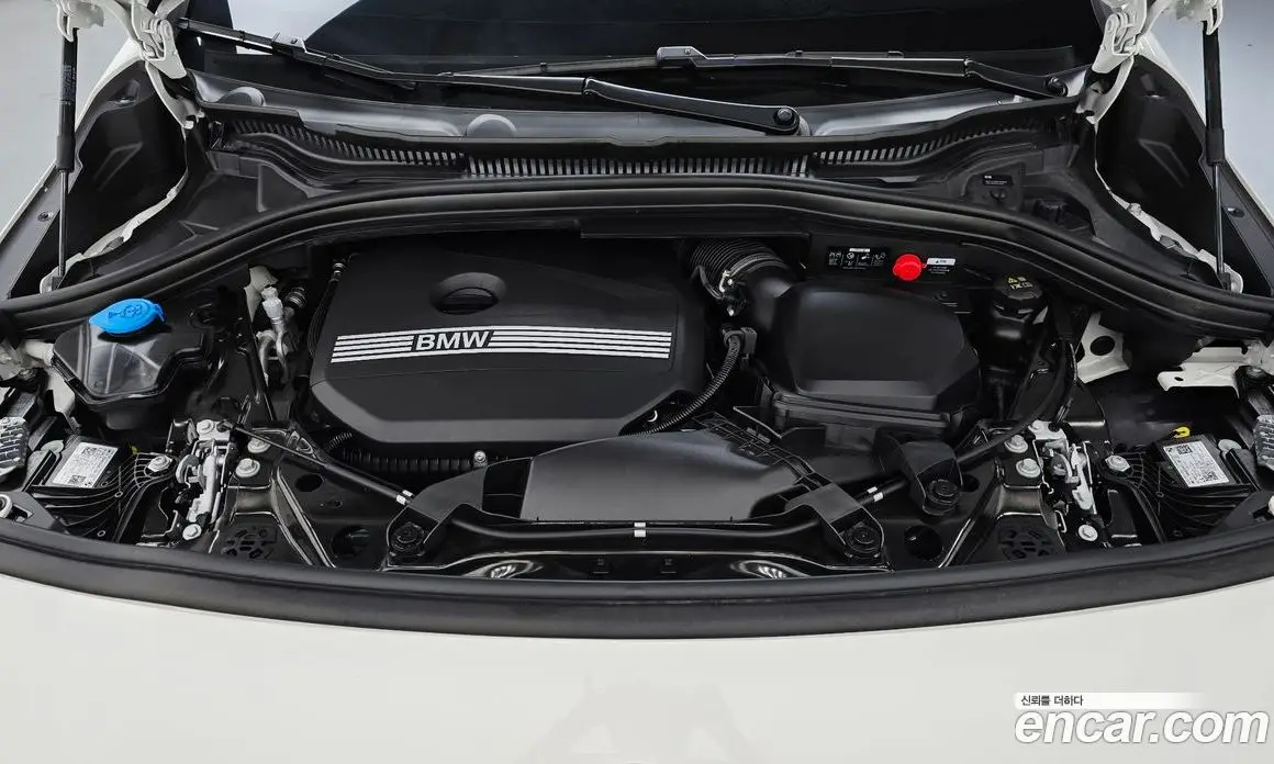 BMW 2 серия 2025 2.0 автомат (гидро), фото 6 BMW 2 серия 2025 2.0 автомат (гидро), фото 6