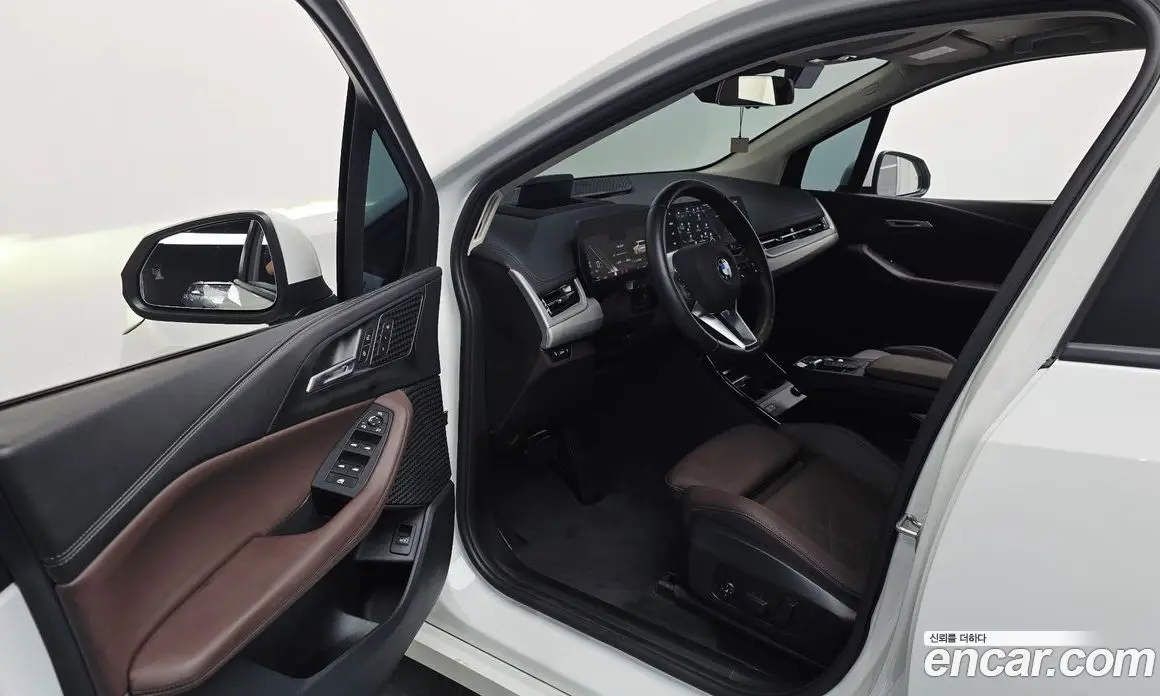 BMW 2 серия 2025 2.0 автомат (гидро), фото 10 BMW 2 серия 2025 2.0 автомат (гидро), фото 10