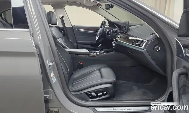 BMW 5 серия 2021 2.0 автомат (гидро), миниатюра 11