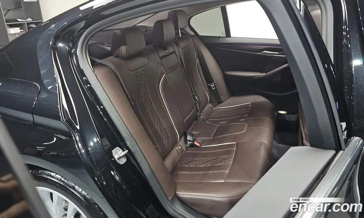 BMW 5 серия 2021 2.0 автомат (гидро), фото 11