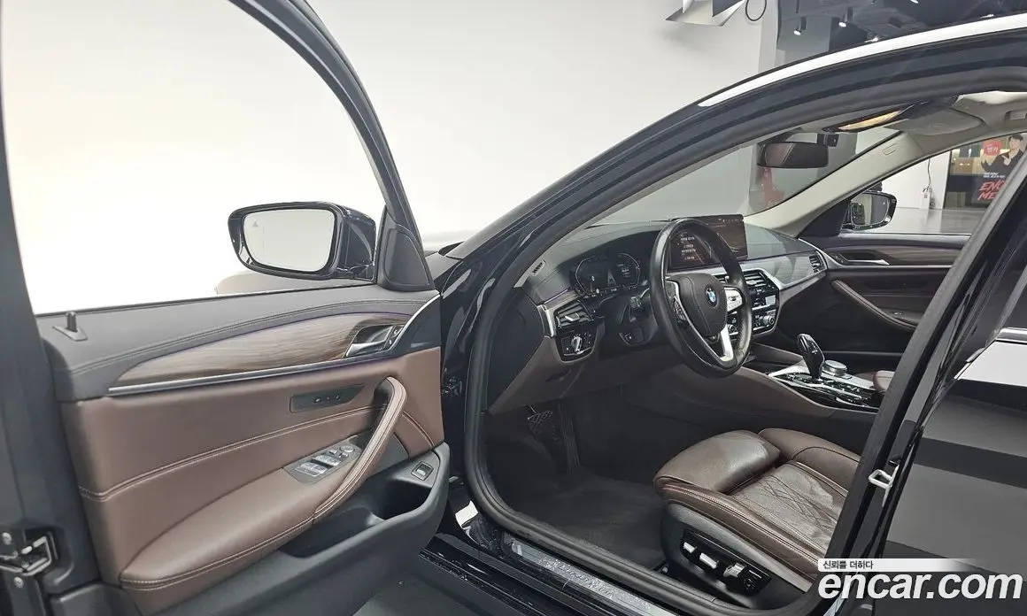 BMW 5 серия 2021 2.0 автомат (гидро), фото 12