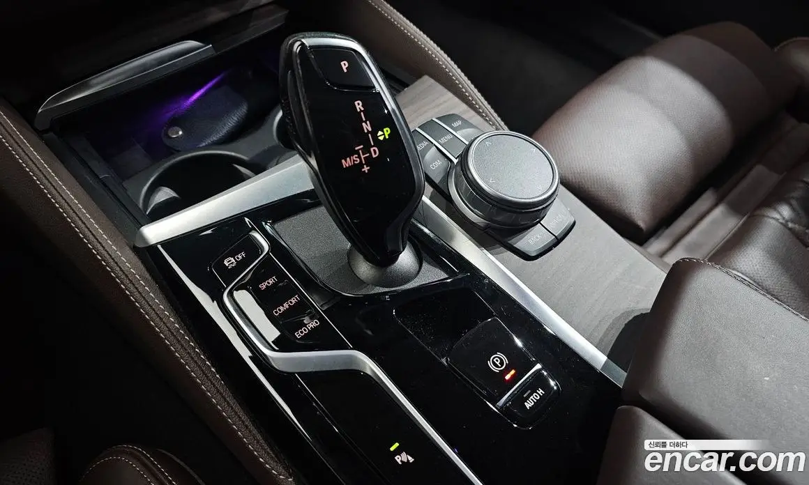 BMW 5 серия 2021 2.0 автомат (гидро), фото 9