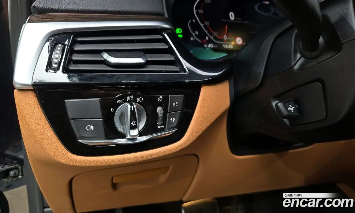 BMW 5 серия 2022 2.0 автомат (гидро), фото 18