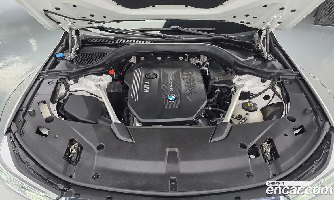 BMW 6 серия 2020 3.0 автомат (гидро), фото 6