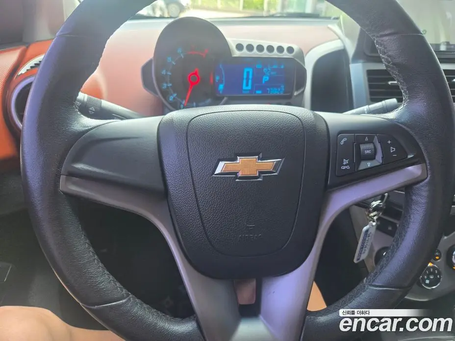 Chevrolet Aveo 2013 1.6 автомат (гидро), фото 13