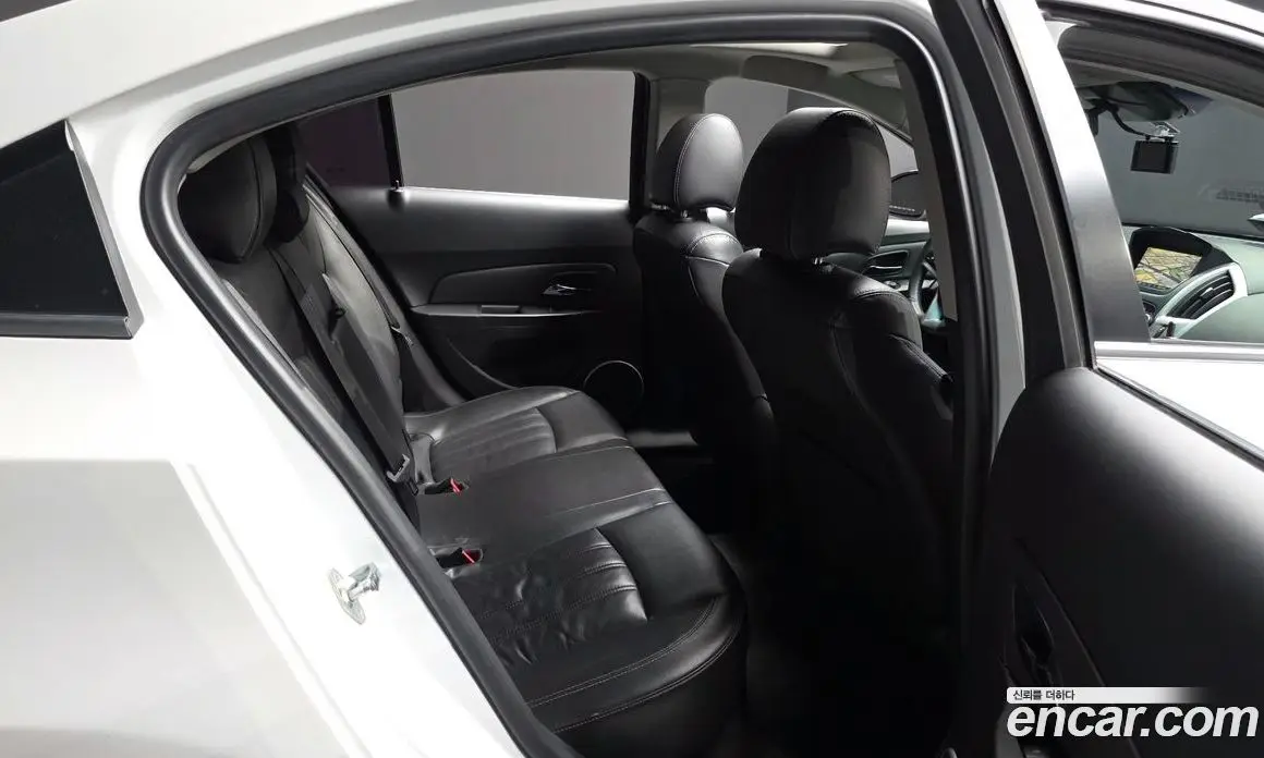 Chevrolet Cruze 2014 1.8 автомат (гидро), фото 12 Chevrolet Cruze 2014 1.8 автомат (гидро), фото 12