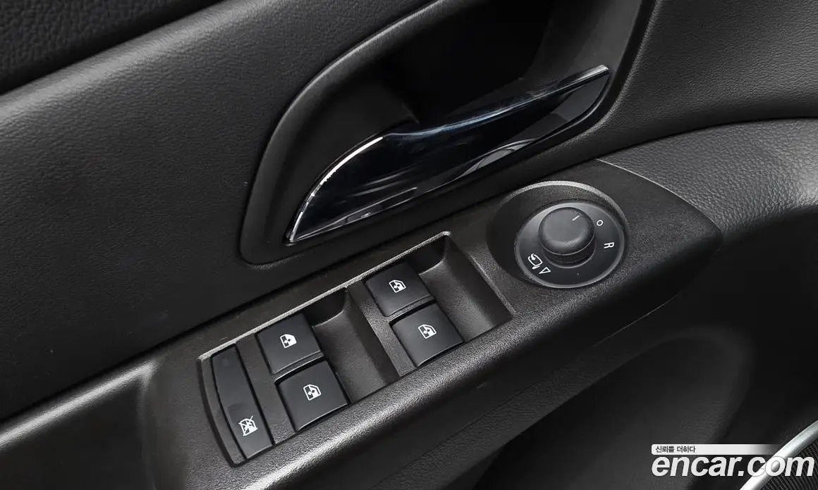 Chevrolet Cruze 2014 1.8 автомат (гидро), фото 17 Chevrolet Cruze 2014 1.8 автомат (гидро), фото 17
